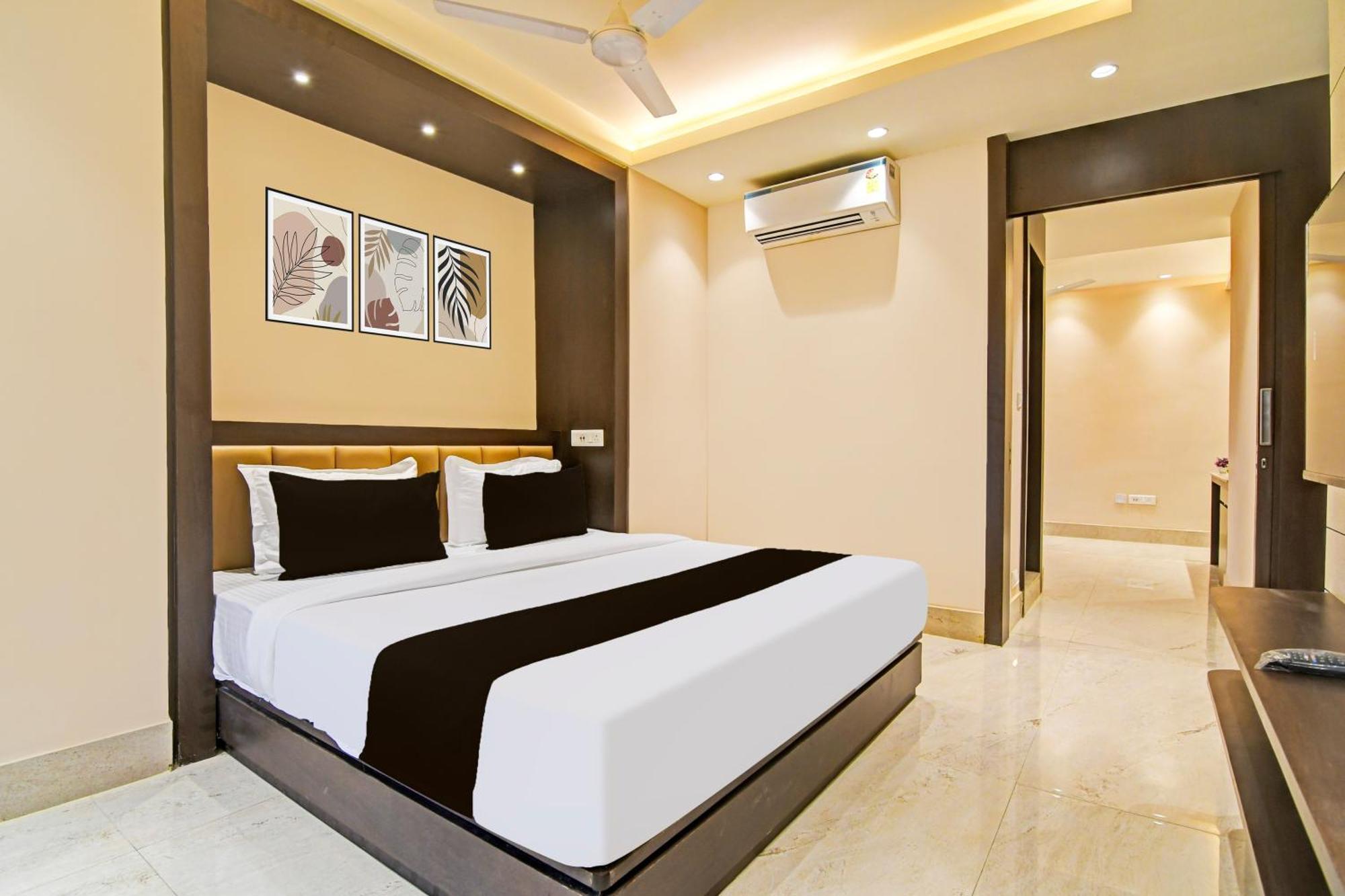 Super Hotel O Samotel Калькутта Экстерьер фото