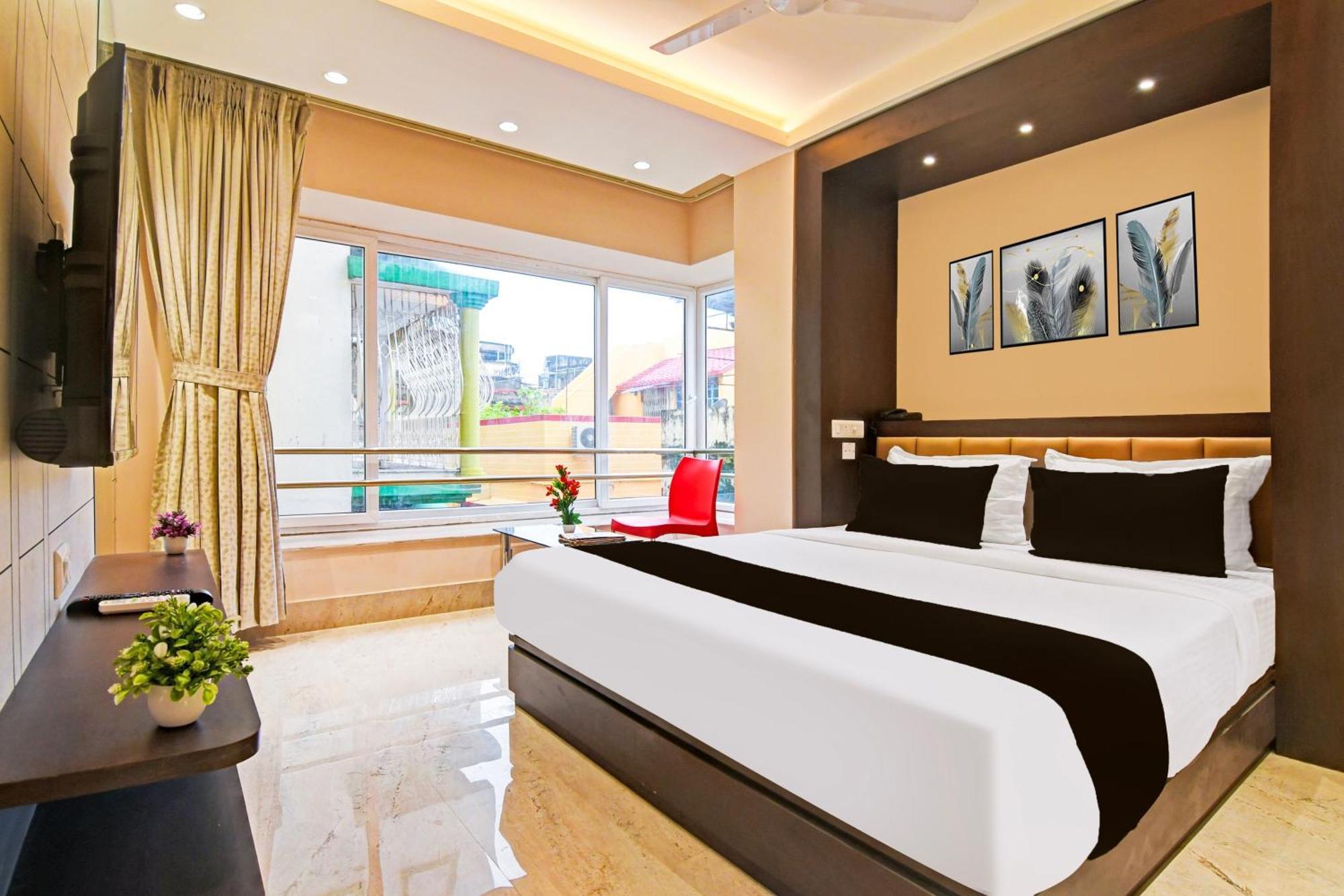 Super Hotel O Samotel Калькутта Экстерьер фото
