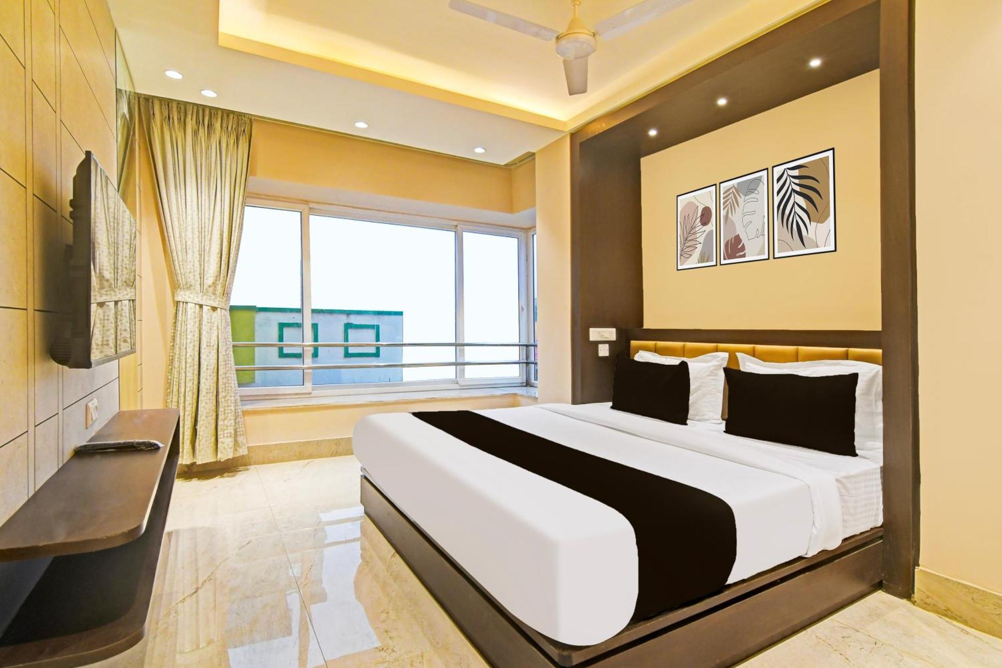 Super Hotel O Samotel Калькутта Экстерьер фото